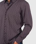 Long Sleeve No-Tuck Performance Print Sport Shirt – Black