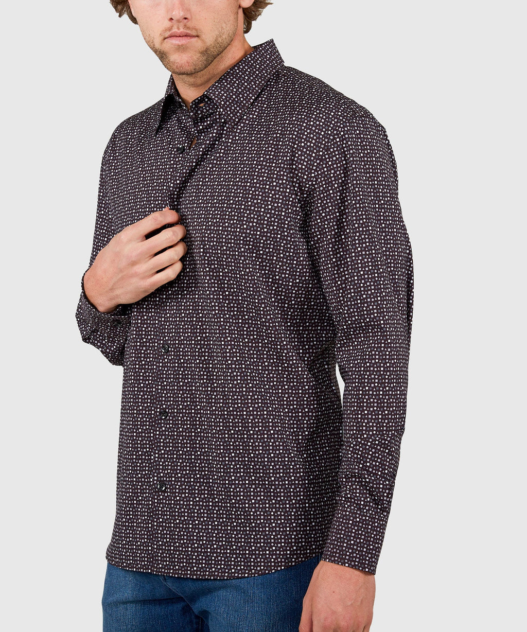 Long Sleeve No-Tuck Performance Print Sport Shirt – Black