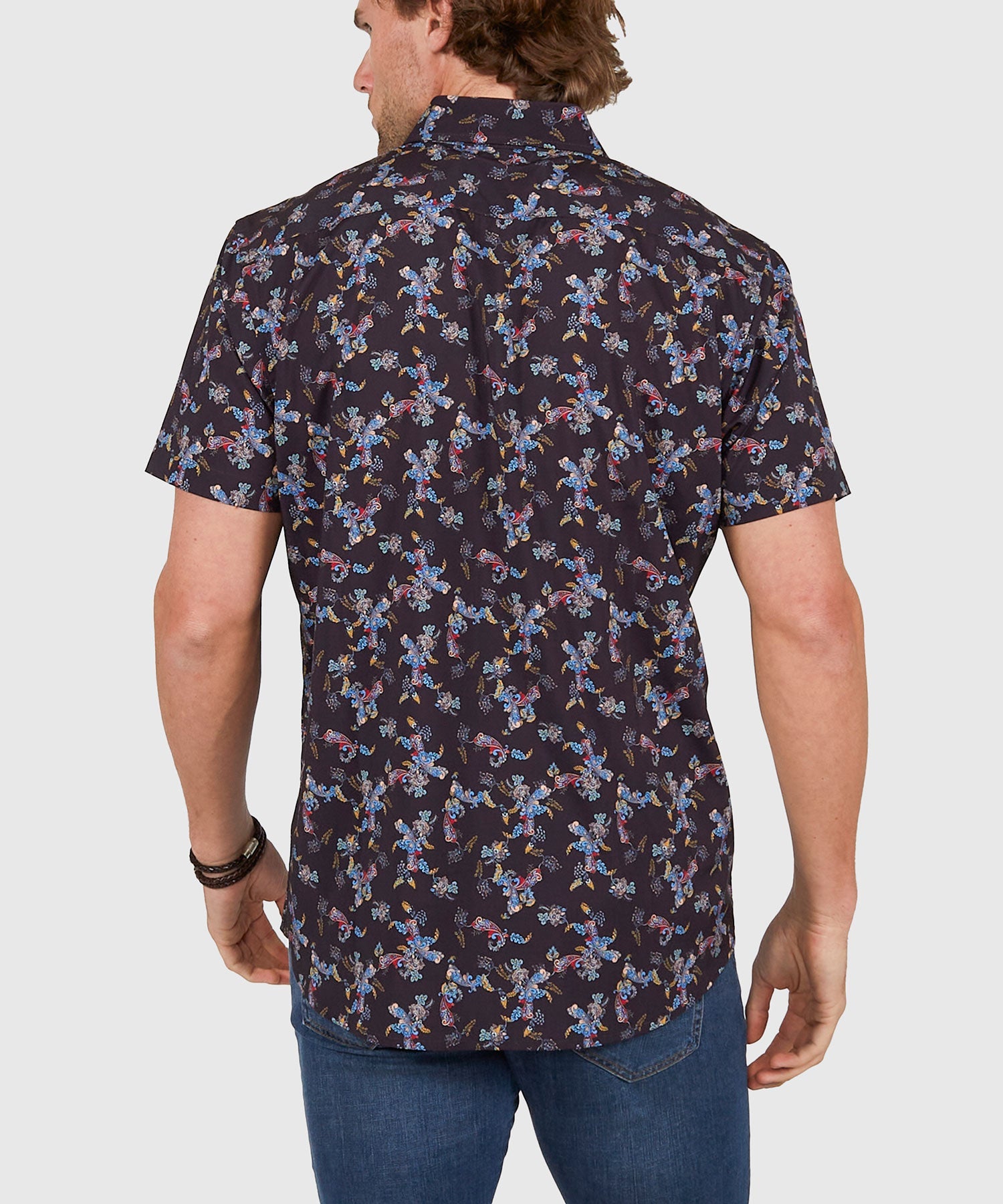Short Sleeve No-Tuck Performance Paisley Sport Shirt – Black Multi