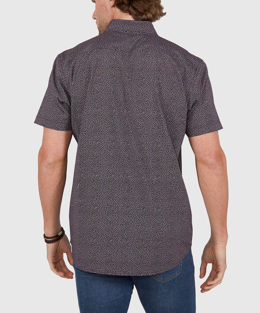 Short Sleeve No-Tuck Performance Micro Paisley Sport Shirt – Black/White