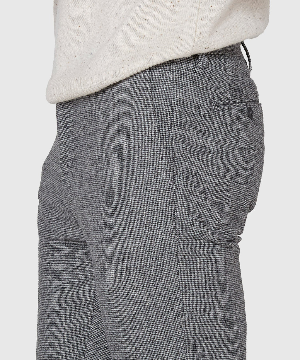 Flat Front Houndstooth Wool Blend Pant