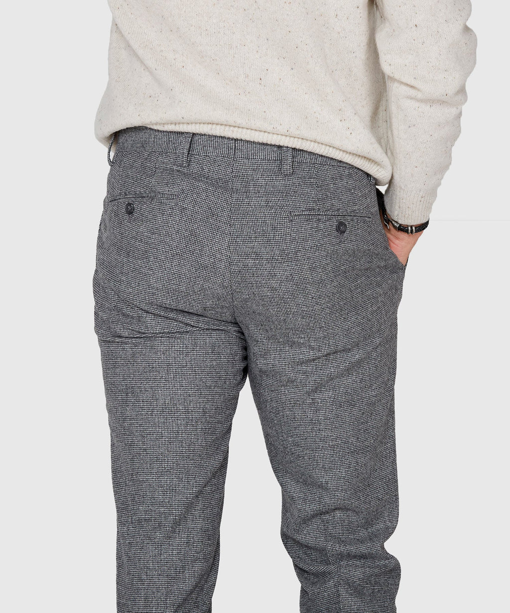 Flat Front Houndstooth Wool Blend Pant