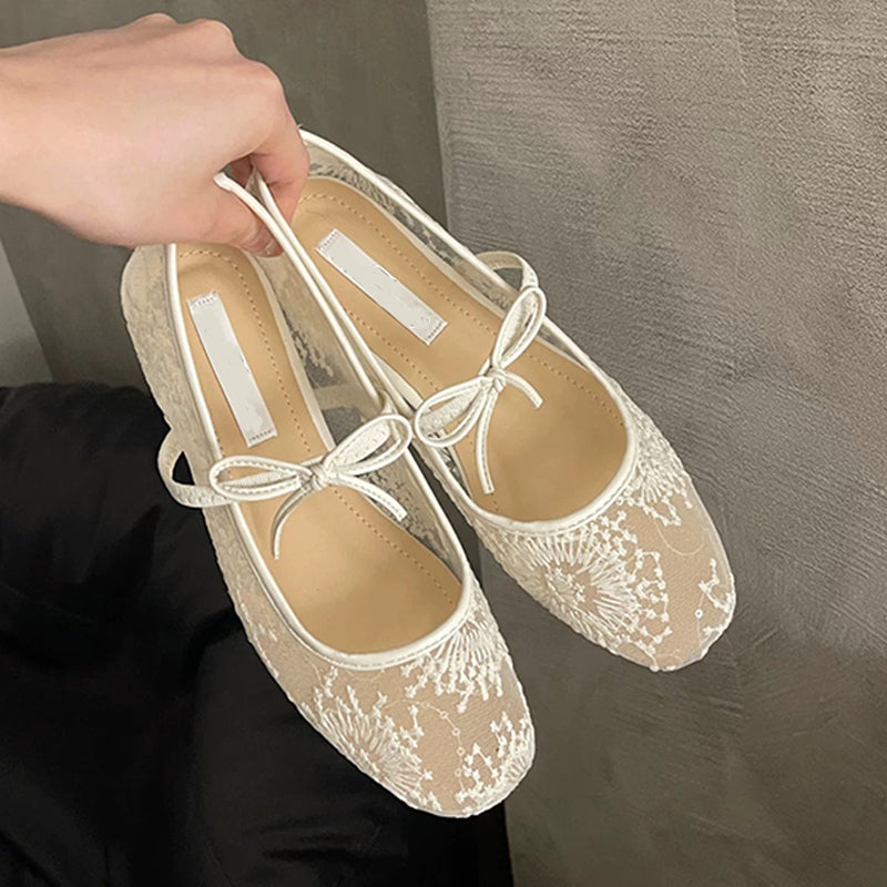 Women's shoes