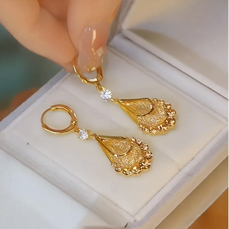 Women's Gold-Plated Teardrop Earrings